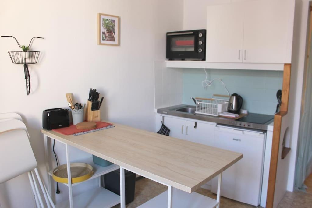 Appartement Cosy Et Calme - Centre Historique Montpellier Zewnętrze zdjęcie
